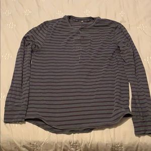 Mens lululemon Henley, size M